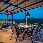 Lucatoni - Heated Pool Villa Šibenik