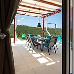 Lucatoni - Heated Pool Villa Šibenik