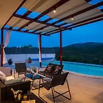 Lucatoni - Heated Pool Villa Šibenik