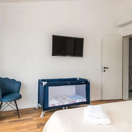 Villa Lucatoni - Heated Pool Šibenik