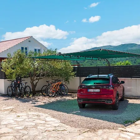 Villa Lucatoni - Heated Pool Šibenik