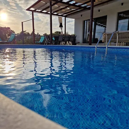 Lucatoni - Heated Pool * Šibenik