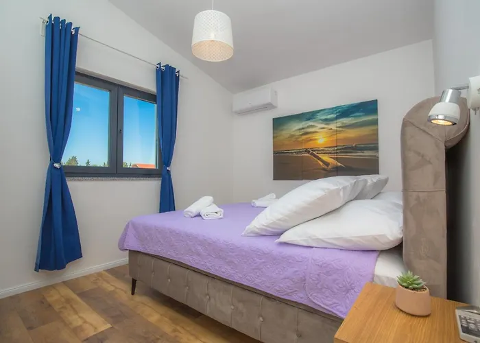 Lucatoni - Heated Pool וילה *