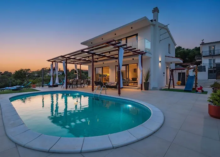 Vila Lucatoni - Heated Pool Sibenik