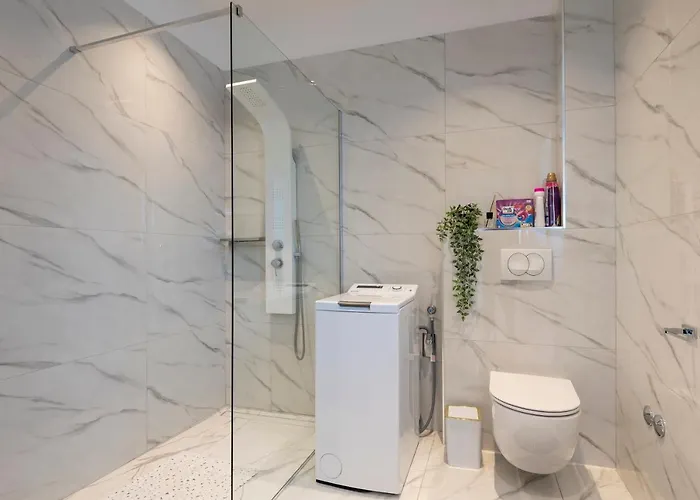 Lucatoni - Heated Pool Villa Šibenik