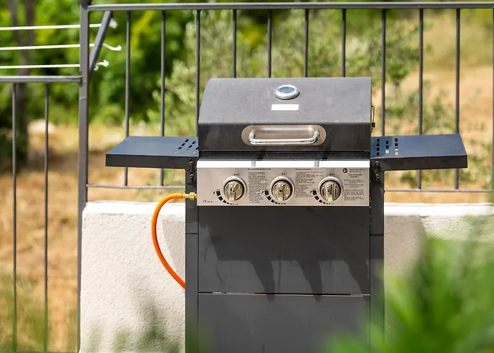 Lucatoni - Heated Pool * שיבניק