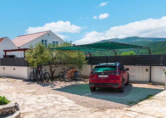 Villa Lucatoni - Heated Pool Šibenik