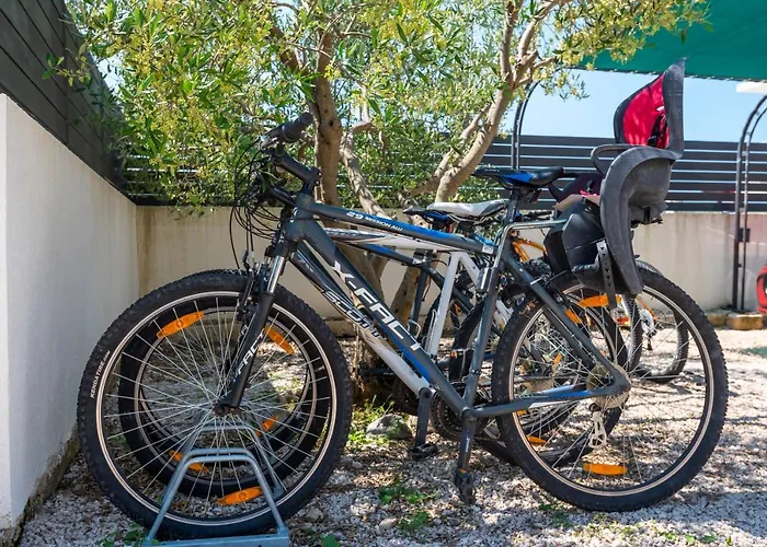 Lucatoni - Heated Pool *